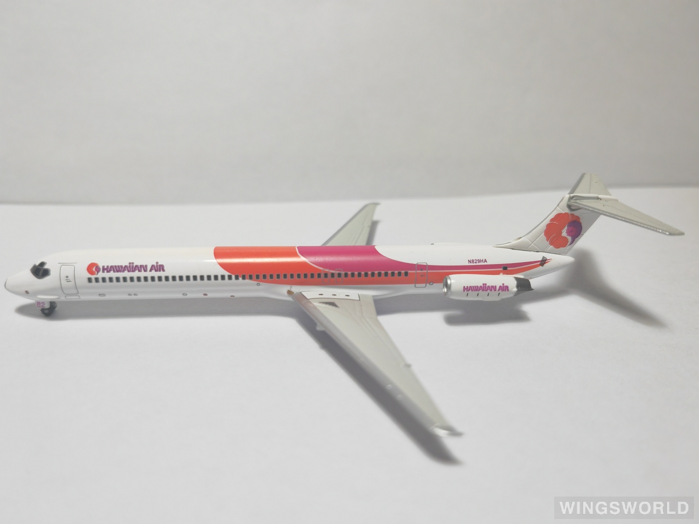Jet-X 1:400 JX019 Hawaiian Airlines 夏威夷航空 McDonnell Douglas MD-81 N829HA