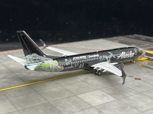 NG Models アラスカ航空 B737‑8 N565AS 1:400 NG Models アラスカ航空 B737‑8 N565AS 1:400 NG Model Alaska