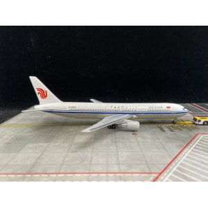 Air China 中国国际航空 Boeing 767-300 B-2558 1990s colors.  AC18113 AeroClassics 1:400