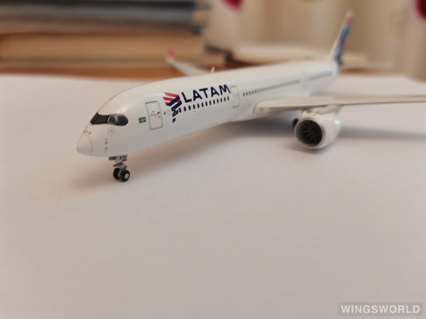 JC Wings 1:400 LH4017A LATAM 南美航空集团 Airbus A350-900 PR-XTD