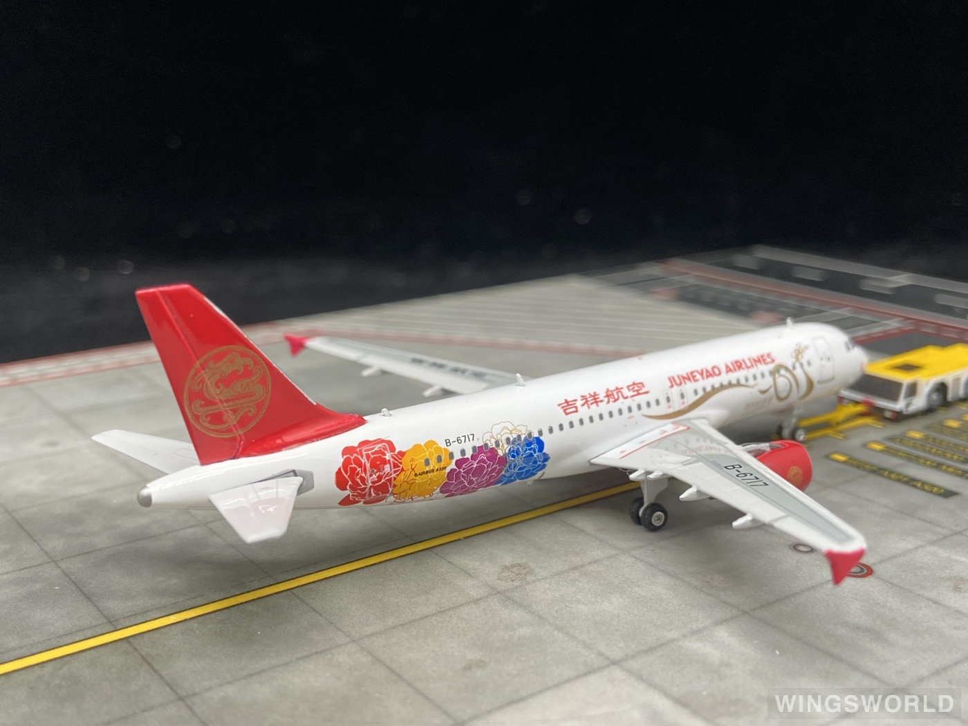 Phoenix 1:400 PH11294 Juneyao Airlines 吉祥航空 Airbus A320 B-6717