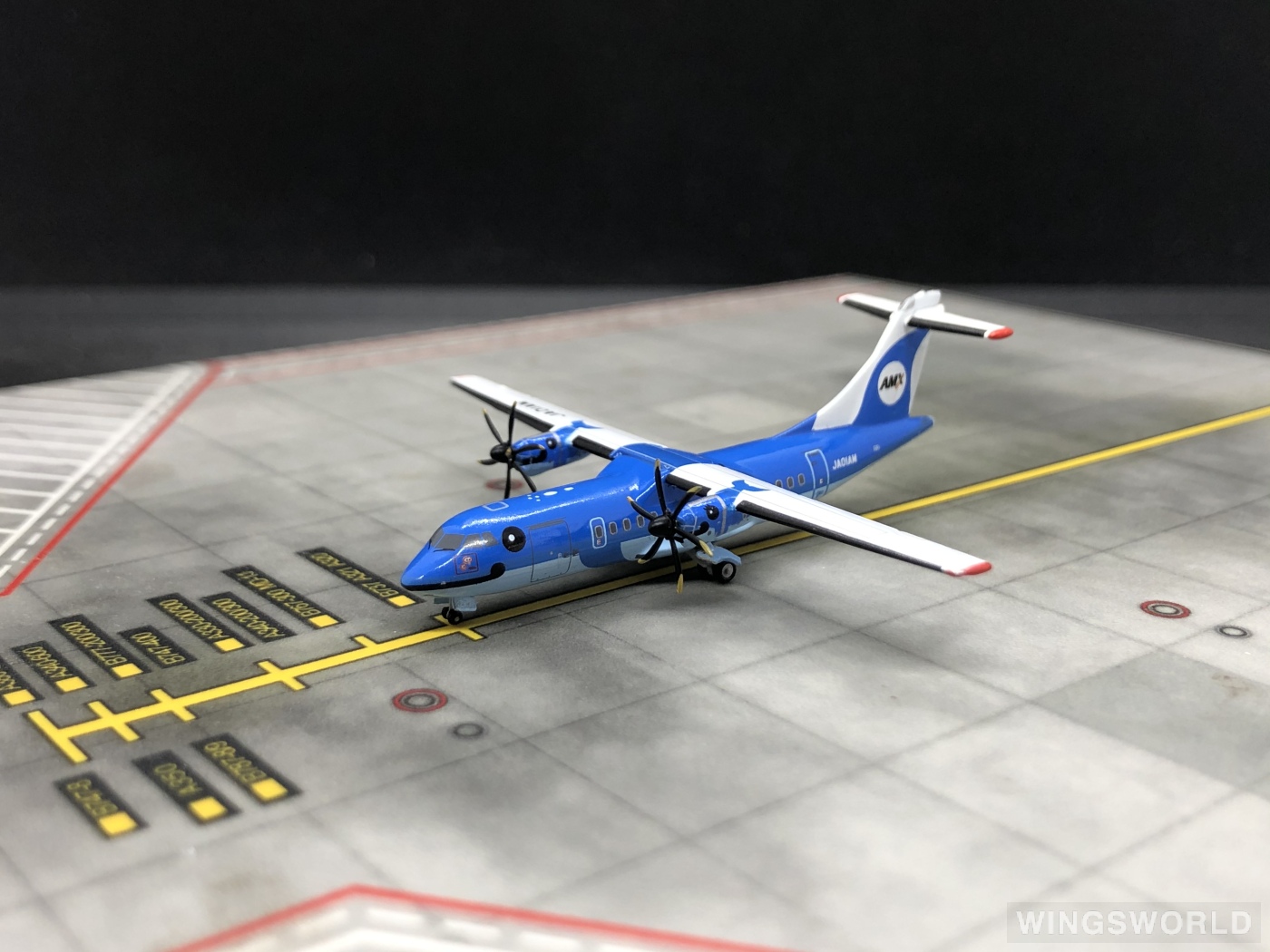 Geminijets 1:400 MZ40001 Amakusa Airlines AMX 日本天草航空 ATR 42 JA01AM