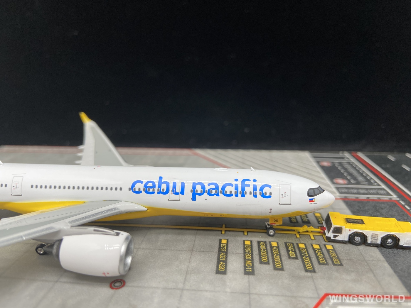Phoenix 1:400 PH11723 Cebu Pacific Air 宿务太平洋航空 Airbus A330-900neo RP-C3900