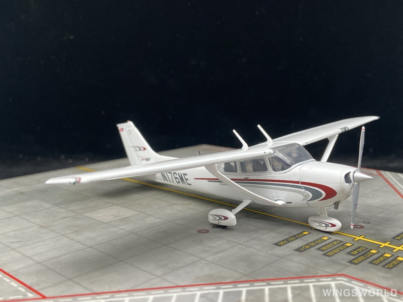 Geminijets 1:72 GGCES012 Others 其他 Cessna 172 N176ME