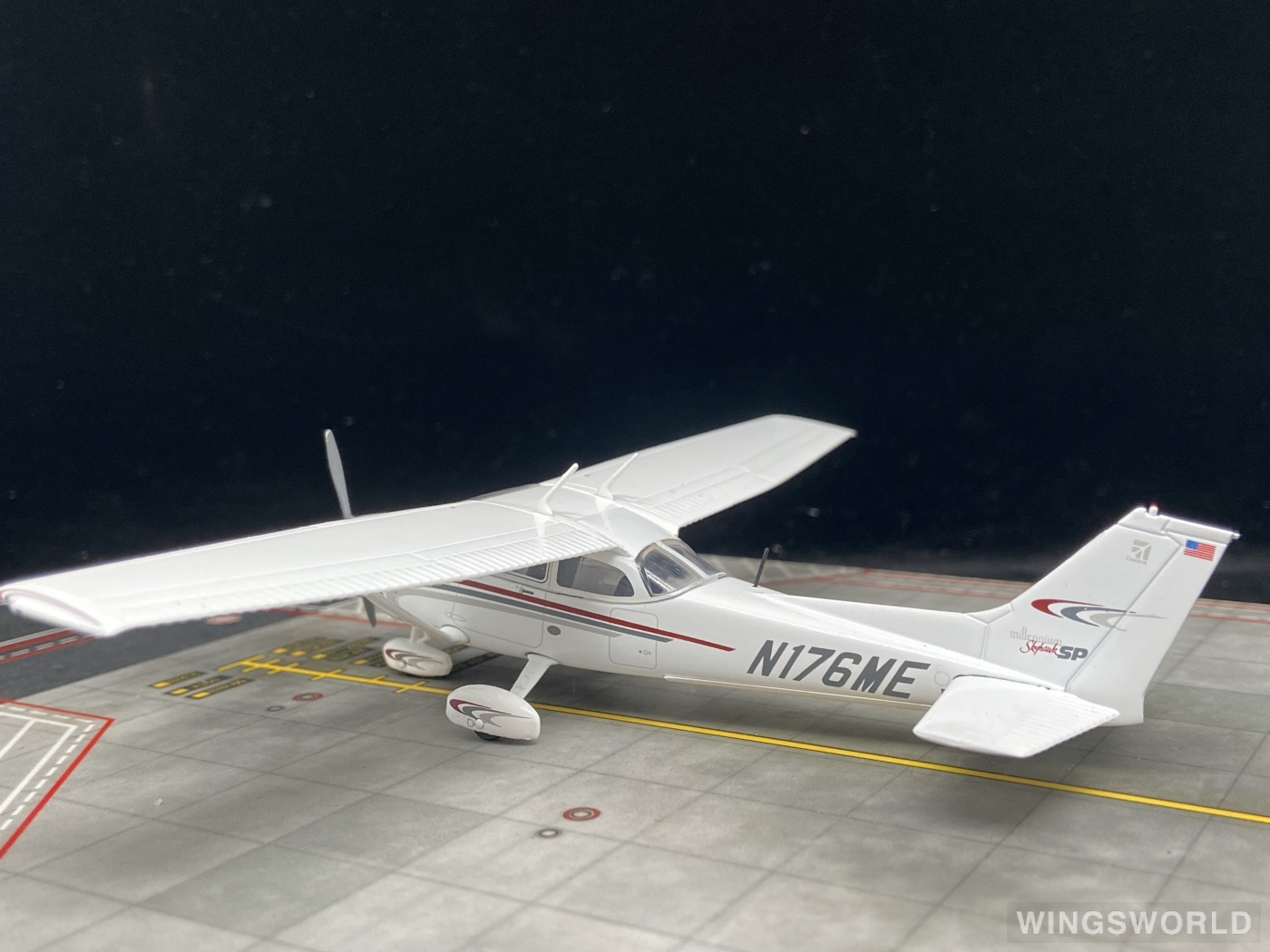 Geminijets 1:72 GGCES012 Others 其他 Cessna 172 N176ME