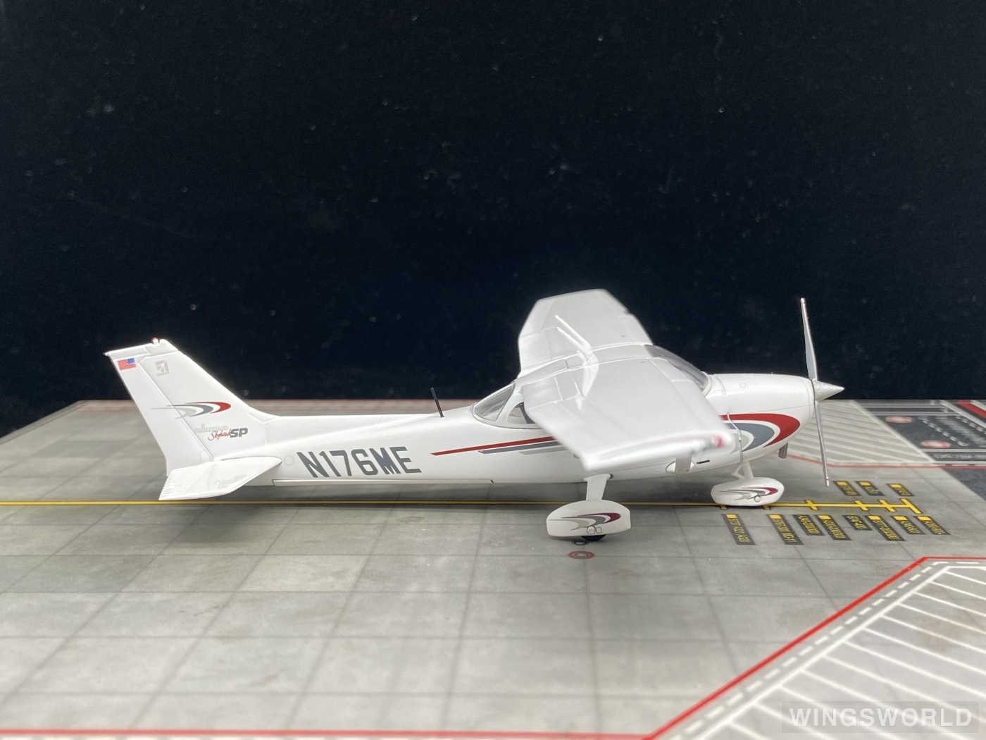 Geminijets 1:72 GGCES012 Others 其他 Cessna 172 N176ME