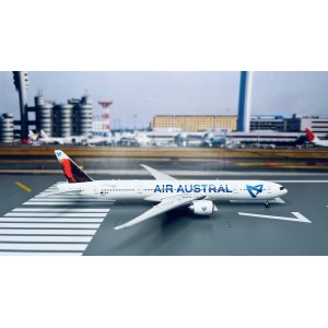 Air Austral 留尼旺航空 Boeing 777-300 F-OSYD  PH11256C Phoenix 1:400