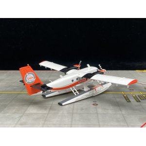 Trans Maldivian de Havilland Canada DHC-6-300 8Q-MAN  G2TMW1036 Geminijets 1:200