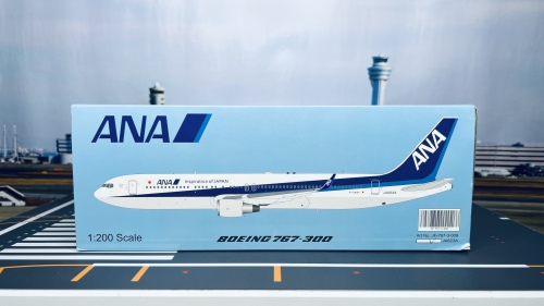 JFOX 1:200 Boeing 767-300ER ANA 全日空JF-767-3-009 JA623A 