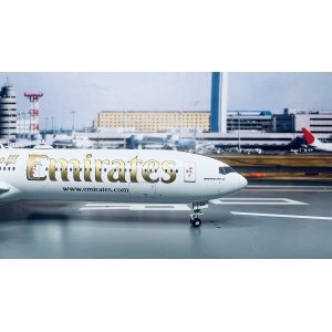 Emirates 阿联酋航空 Boeing 777-9 A6-EZA  GJUAE2160W Geminijets 1:400