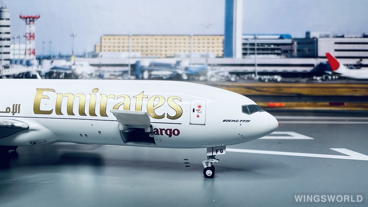 Geminijets 1:400 GJUAE2144 Emirates 阿联酋航空 Boeing 777F A6-EFG