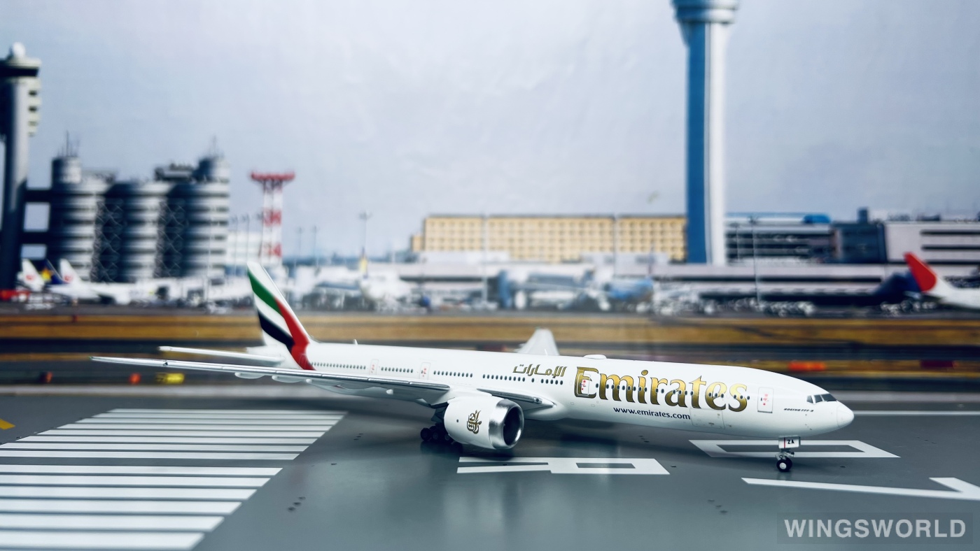 Geminijets 1:400 Boeing 777-9 Emirates 阿联酋航空GJUAE2160 A6-EZA