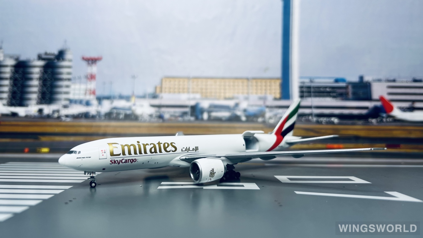 Geminijets 1:400 GJUAE2144 Emirates 阿联酋航空 Boeing 777F A6-EFG