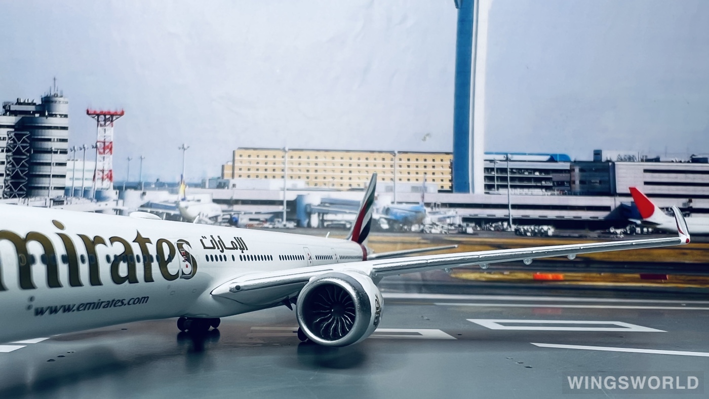 Geminijets 1:400 Boeing 777-9 Emirates 阿联酋航空GJUAE2160W A6-EZA