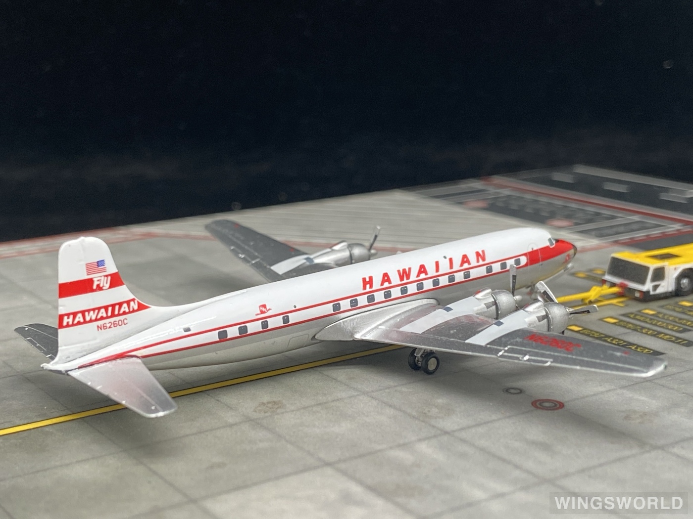 Geminijets 1:400 GJHAL986 Hawaiian Airlines 夏威夷航空 Douglas DC-6 N6260C
