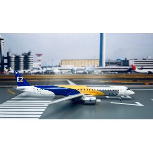 Embraer 巴西航空工业 Embraer ERJ-190 PR-ZIJ Profit Hunter - Golden Eagle 572064 Herpa 1:200