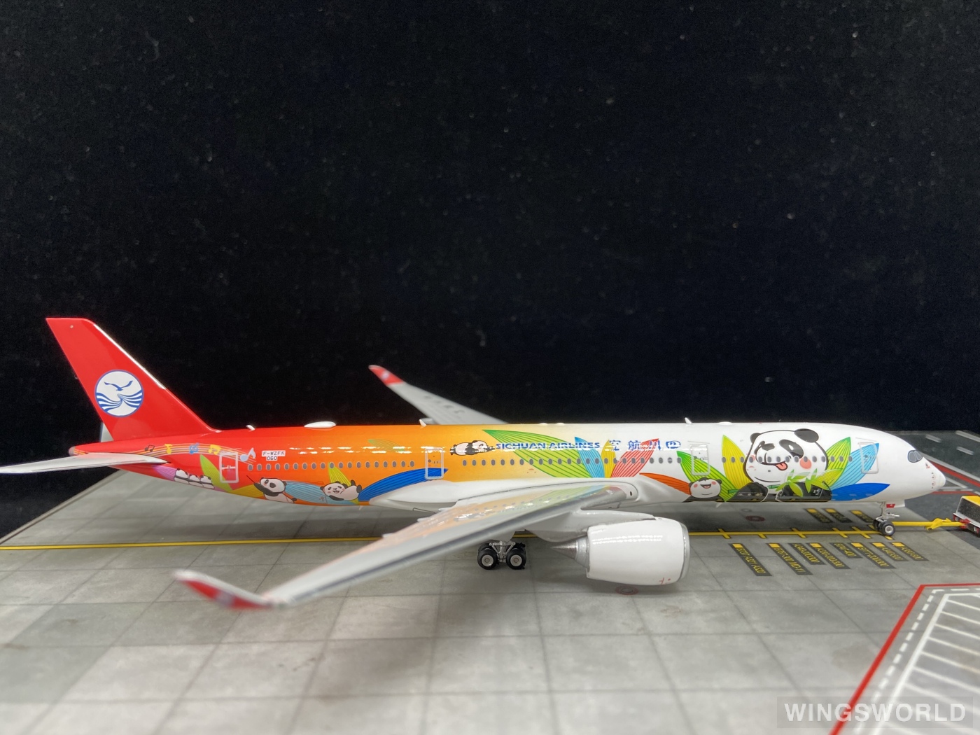 Phoenix 1:400 PH11418 Sichuan Airlines 四川航空 Airbus A350-900 F-WZFK