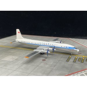 Aeroflot 俄罗斯航空 Ilyushin Il-18 CCCP-74256  ACCCCP74256 AeroClassics 1:400