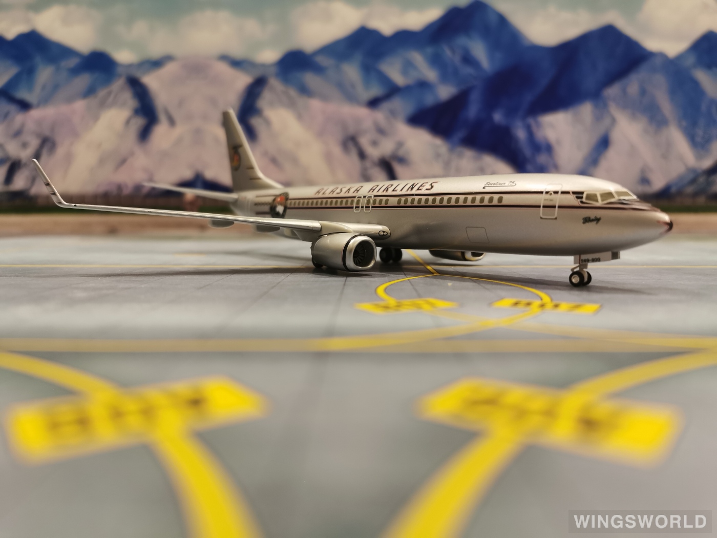 Hogan 1:200 HG1806G Alaska Airlines 阿拉斯加航空 Boeing 737-800 