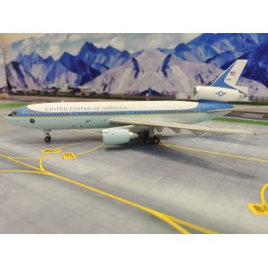 USAF 美国空军 McDonnell Douglas DC-10 11030  IFDC10AF1 Inflight200 1:200