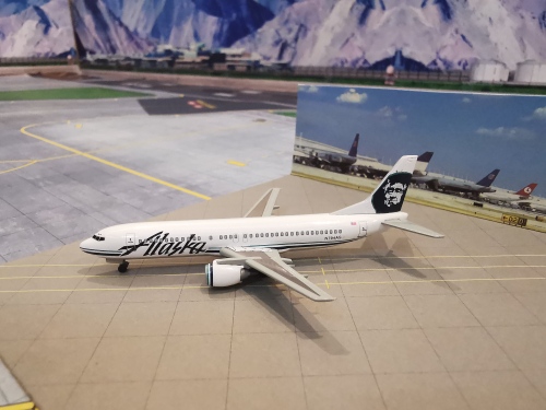 Alaska Airlines 阿拉斯加航空 Boeing 737-400 N794AS  55550 Dragon Models 1:400
