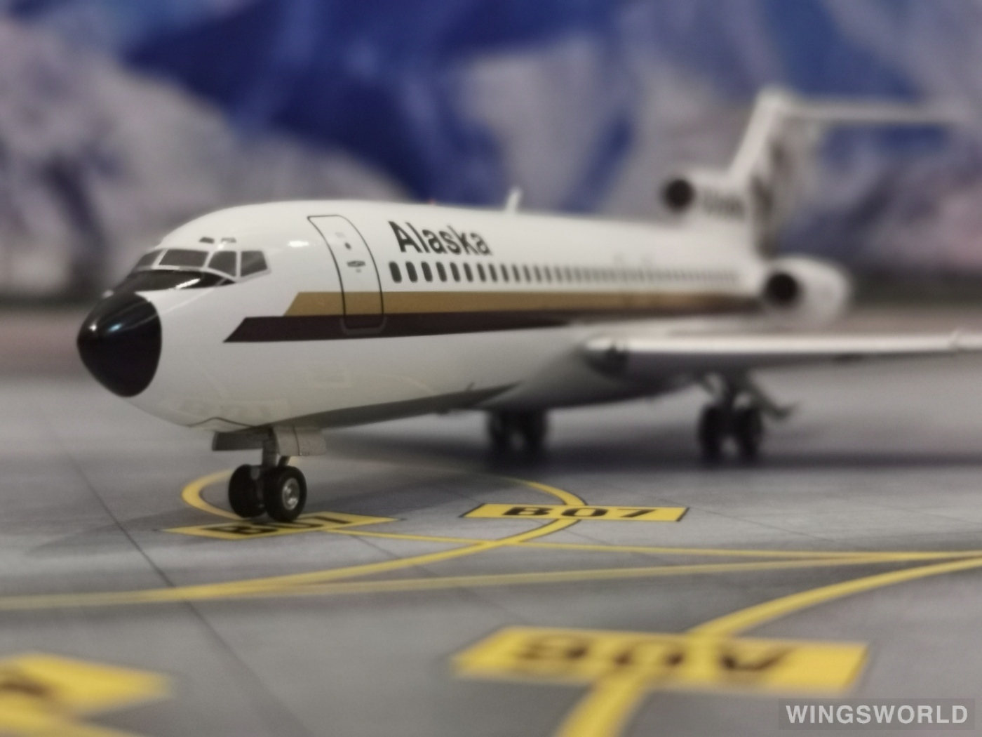 Inflight200 1:200 IF7210814 Alaska Airlines 阿拉斯加航空 Boeing 727-100 N766AS