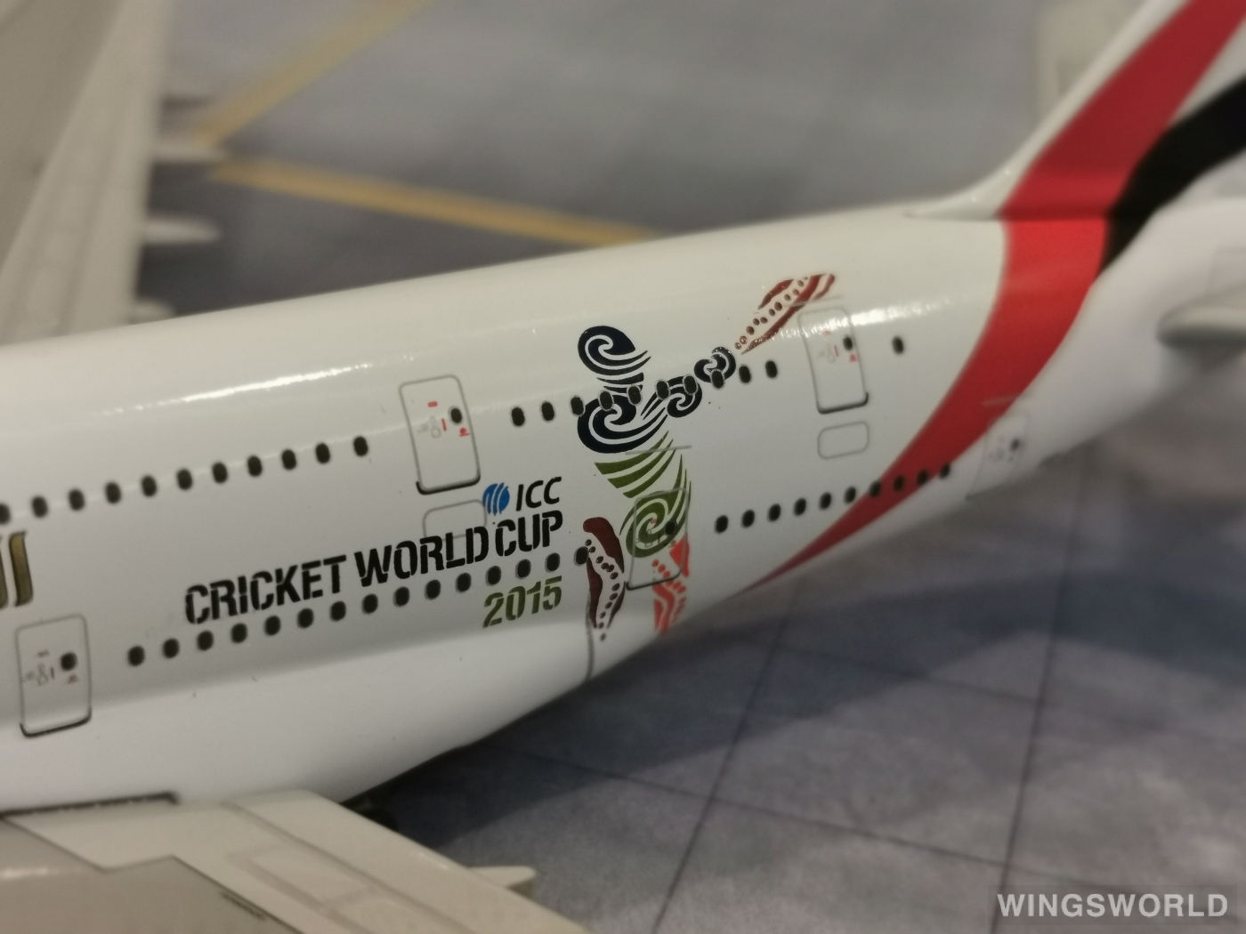 Geminijets 1:400 GJUAE1469 Emirates 阿联酋航空 Airbus A380-800 A6-EDZ