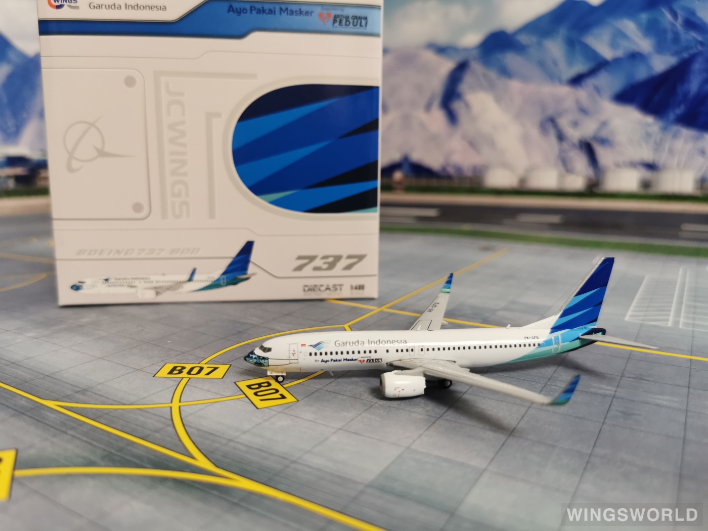 JC Wings 1:400 LH4209 Garuda Indonesia 印度尼西亚鹰航 Boeing 737-800 PK-GFQ