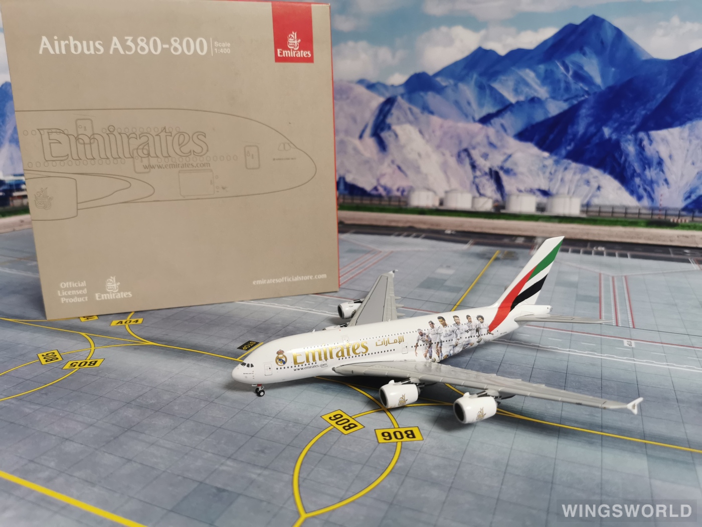 Geminijets 1:400 GJUAE1557 Emirates 阿联酋航空 Airbus A380-800 A6-EOA