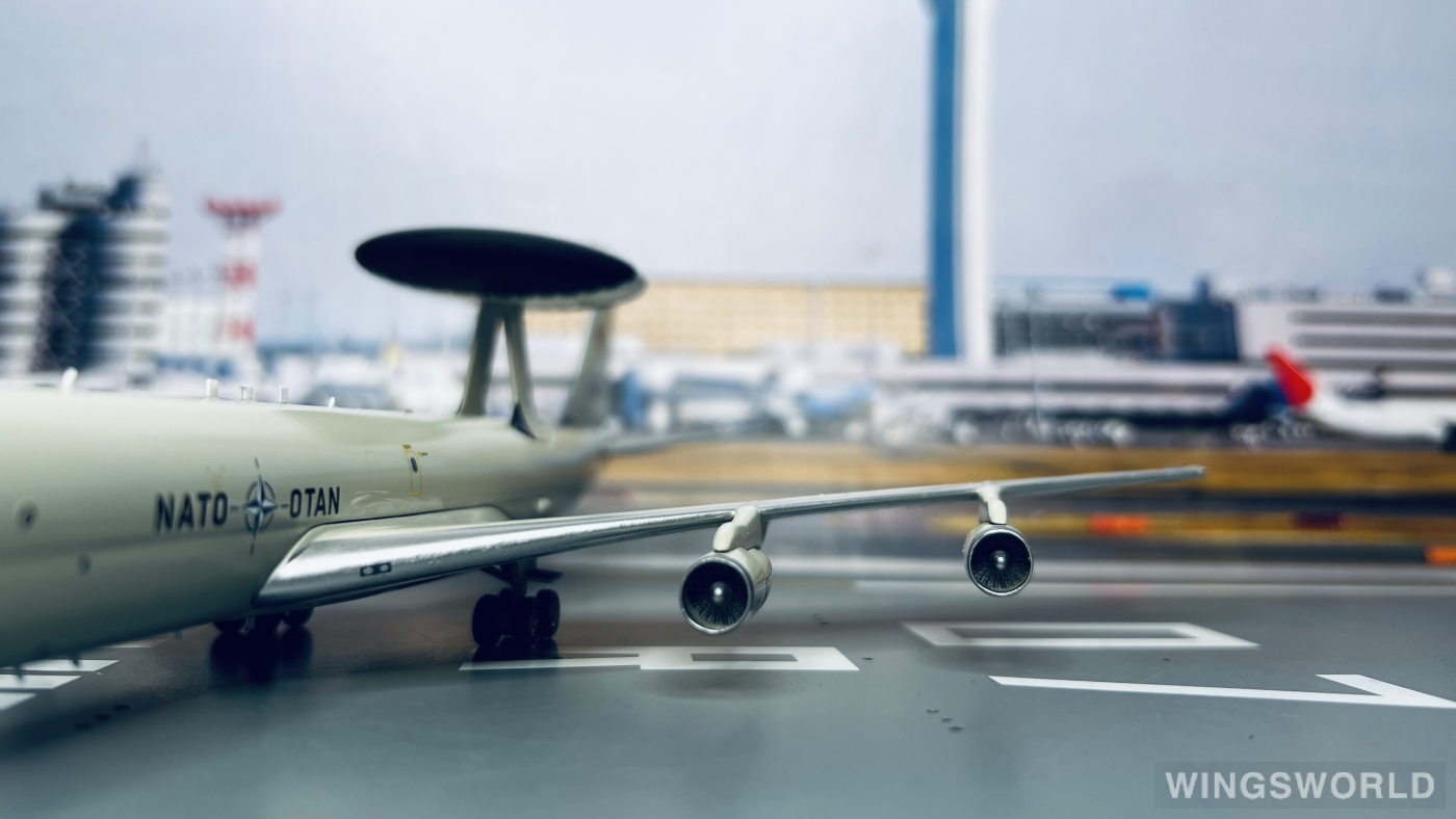 Inflight200 1:200 IFE30417 NATO 北约组织 Boeing E-3 LX-N90452