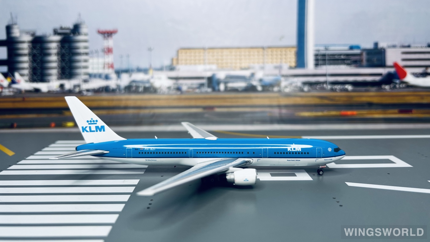 Phoenix 1:400 PH11779 KLM 荷兰皇家航空 Boeing 767-300ER PH-BZI