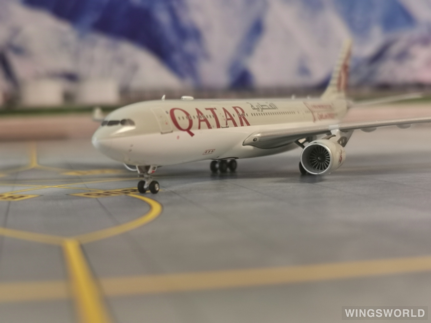 NGmodels 1:400 NG61058 Qatar 卡塔尔航空 Airbus A330-200 A7-ACS