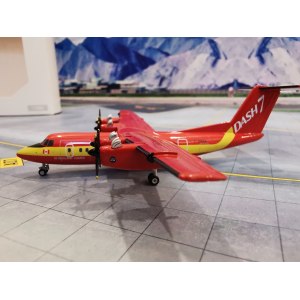 De Havilland Canada 加拿大德哈维兰飞机公司 de Havilland Canada Dash 7 C-GNBX  557795 Herpa 1:400