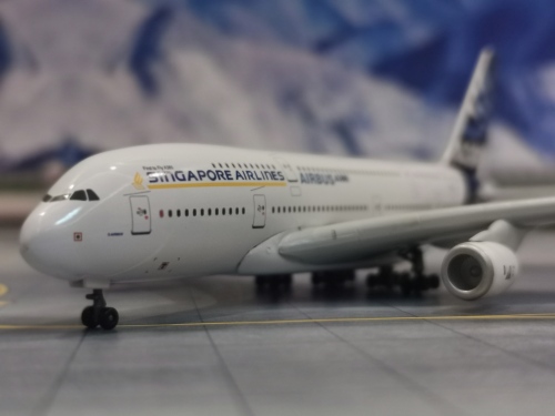 Singapore Airlines 新加坡航空 Airbus A380-800 F-WWDD 首航小彩绘 55555 Dragon Models 1:400
