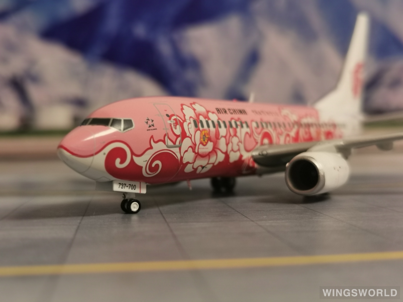 JC Wings 1:200 LH2362 Air China 中国国际航空 Boeing 737-700 B-5211