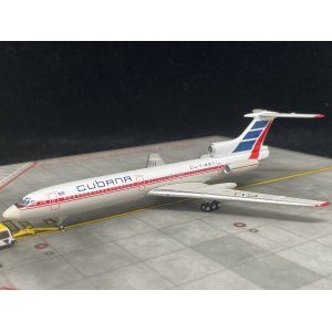 Cubana 古巴航空 Tupolev Tu-154 CU-T1227  84021001 TucanoLine 1:400