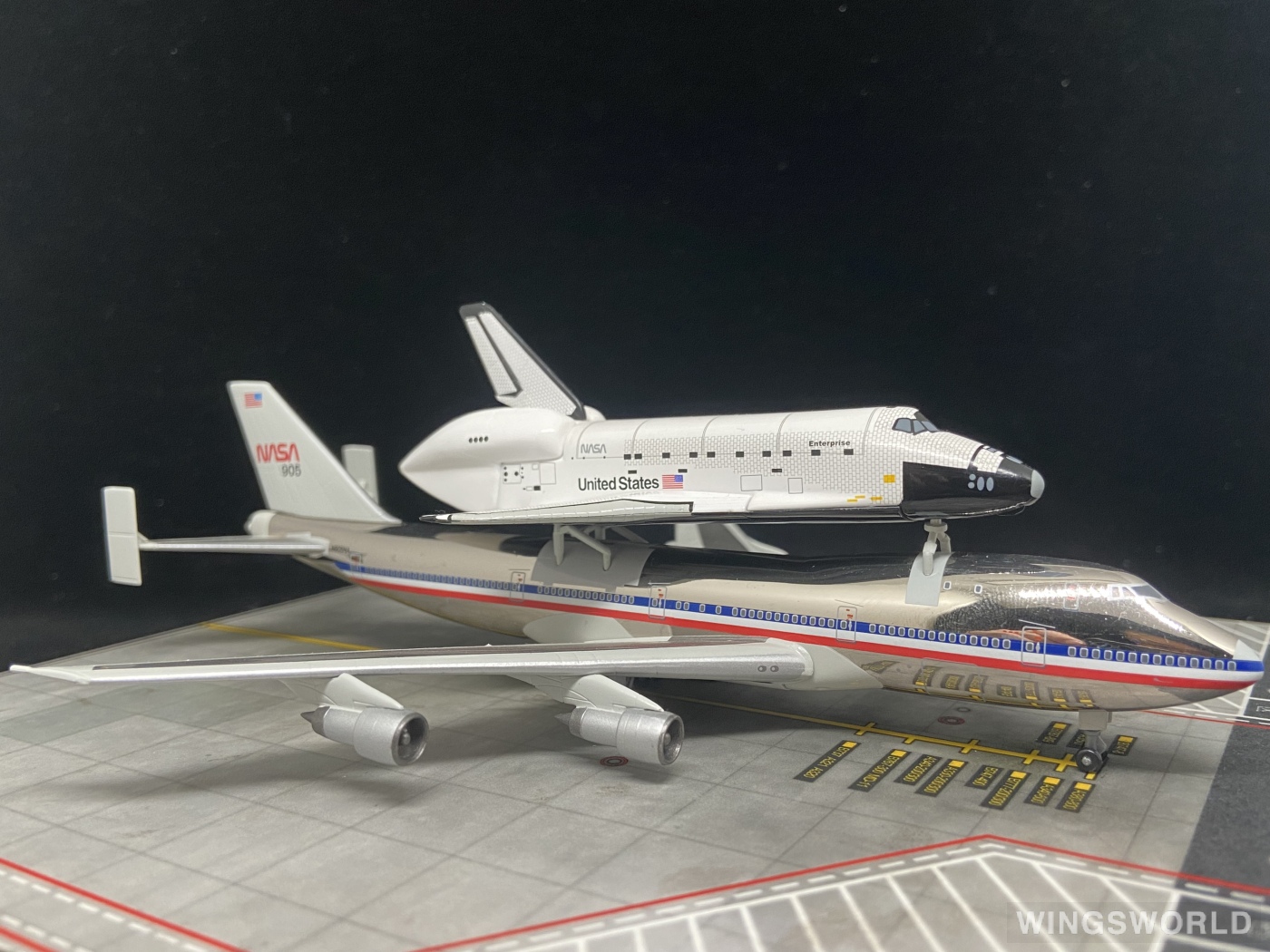 Dragon Models 1:400 55629 NASA 美国航空航天局 Boeing 747-100 N905NA