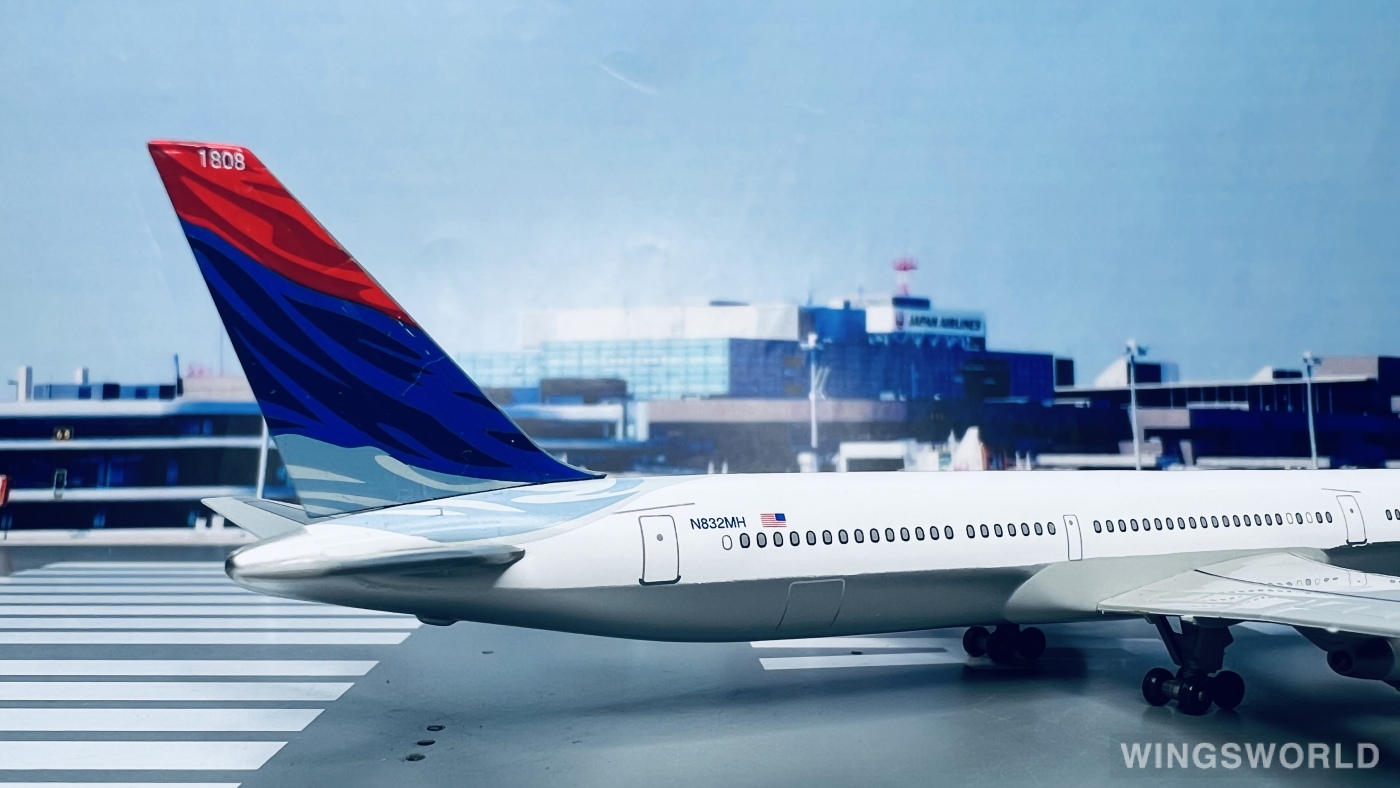 Dragon Models 1:400 55233 Delta Air Lines 达美航空 Boeing 767-400 N832MH