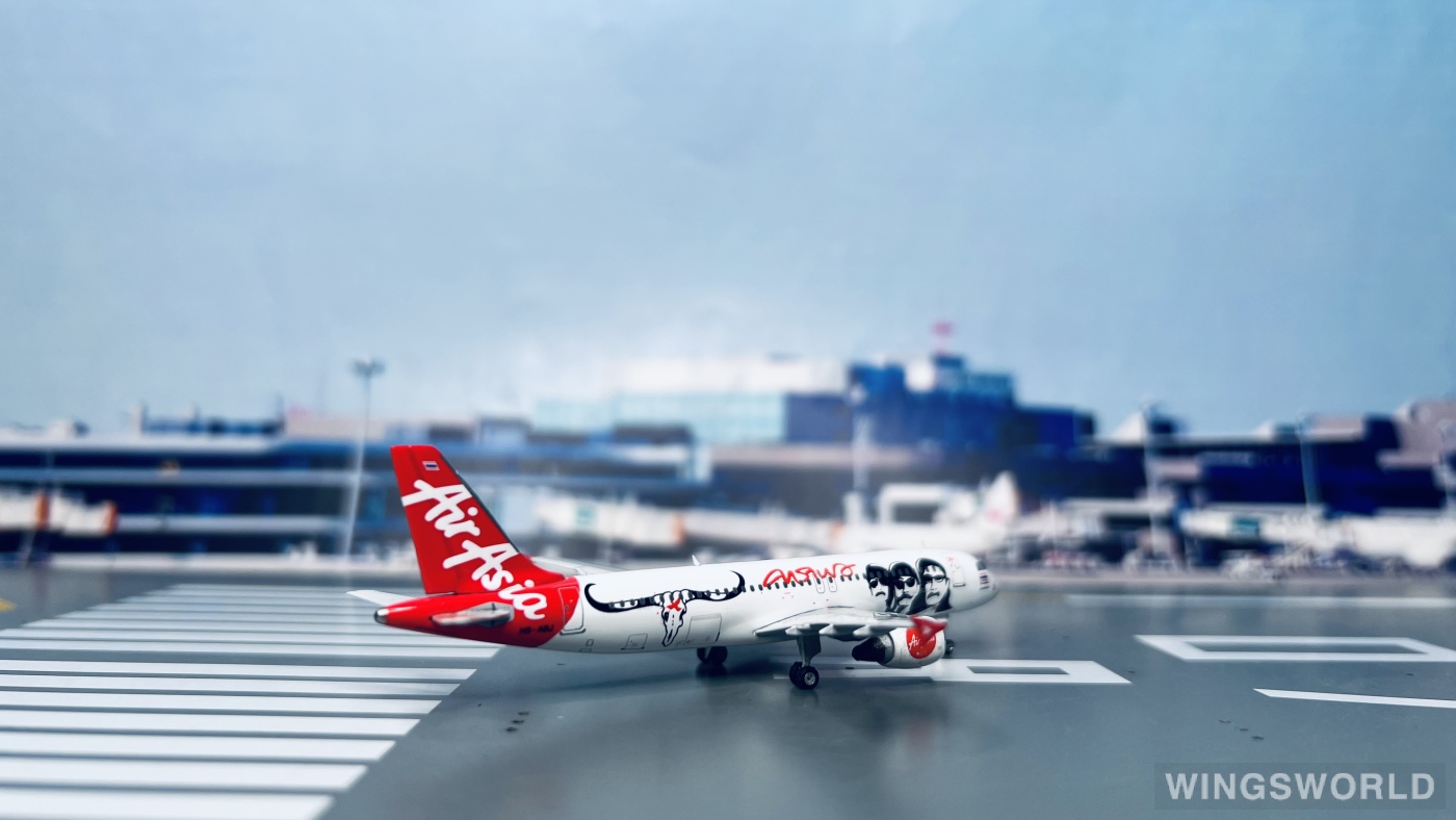 Phoenix 1:400 PH11519 AirAsia 亚洲航空 Airbus A320 HS-ABJ