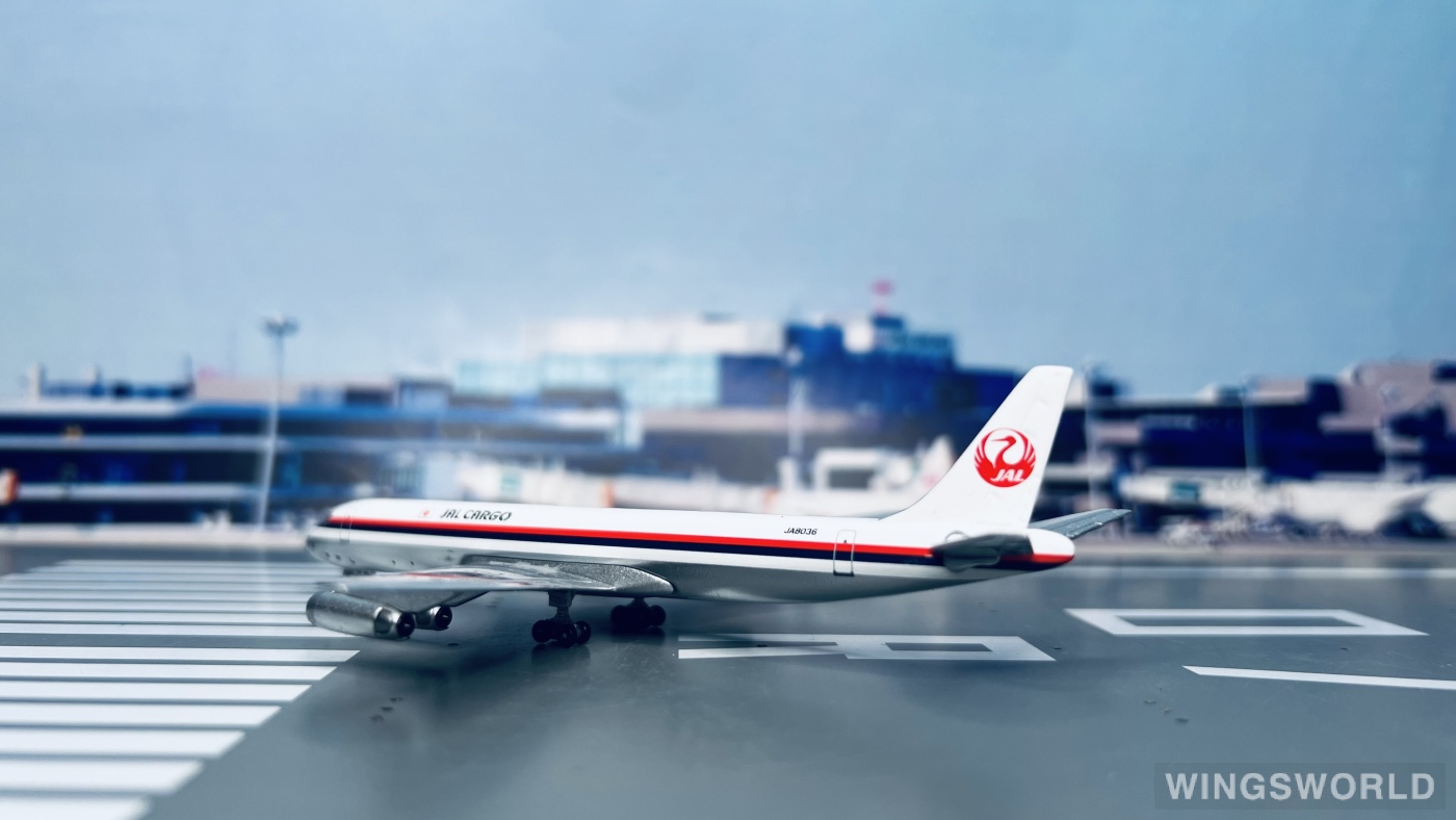 Big Bird 1:400 BB4-2004-12A Japan Airlines 日本航空 Douglas DC-8 JA8036