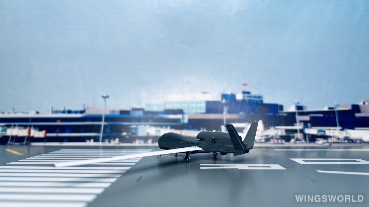 Avioni-X 1:200 AV200002 USAF 美国空军 Northrop Grumman RQ-4 072027