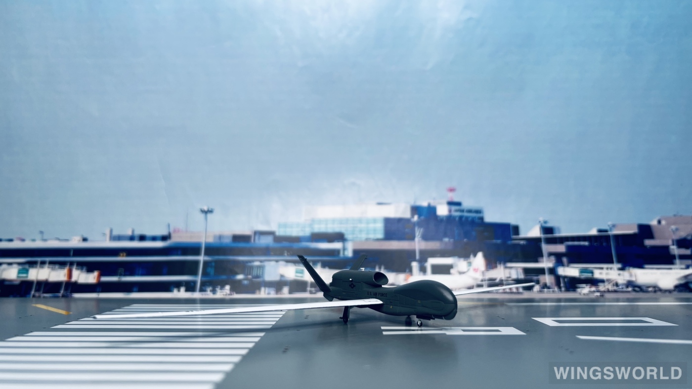 Avioni-X 1:200 AV200002 USAF 美国空军 Northrop Grumman RQ-4 072027