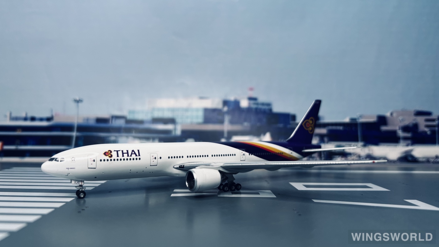 Phoenix 1:400 PH10167 Thai Airways 泰国国际航空 Boeing 777-200 HS-TJS