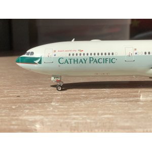 Cathay Pacific 国泰航空 Airbus A340-300 B-HXO  PH04457 Phoenix 1:400