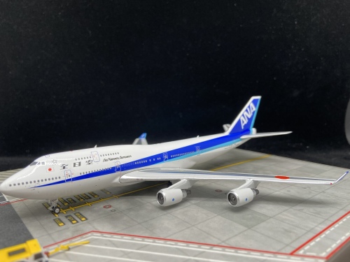 PH04372 ANA 全日空Boeing 747-400 JA8097 Phoenix 1:400 -飞机模型世界