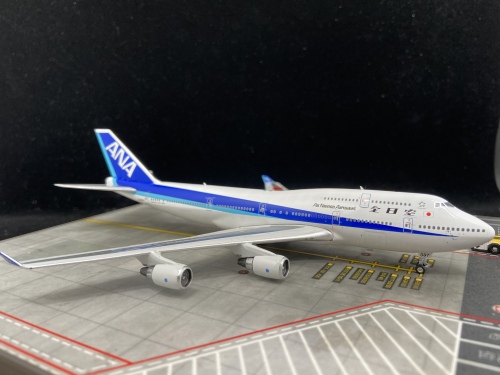 PH04372 ANA 全日空Boeing 747-400 JA8097 Phoenix 1:400 -飞机模型世界