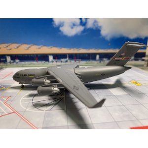 USAF 美国空军 Boeing C-17 30600  GMUSA070 Geminijets 1:400