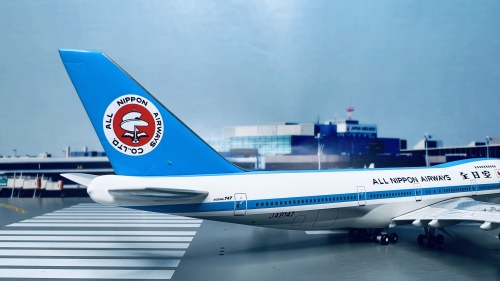 ANA 全日空 Boeing 747-100 JA8147  BB4-2003-22B Big Bird 1:400