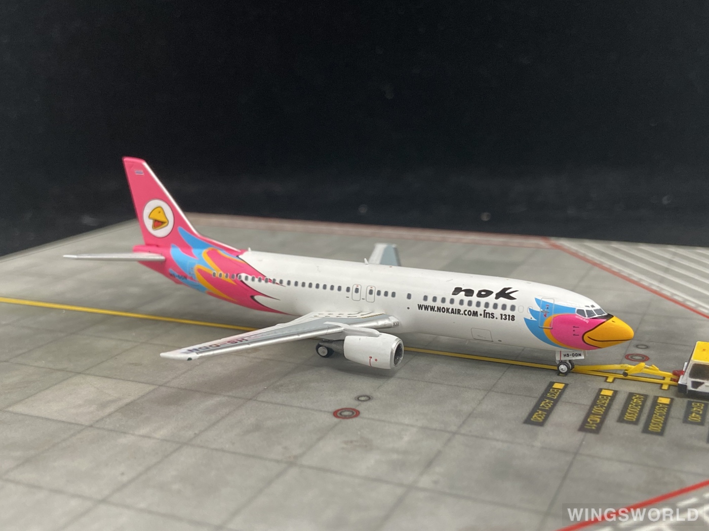 Pandamodel 1:400 M4DD734A Nok Air 皇雀航空 Boeing 737-400 HS-DDN