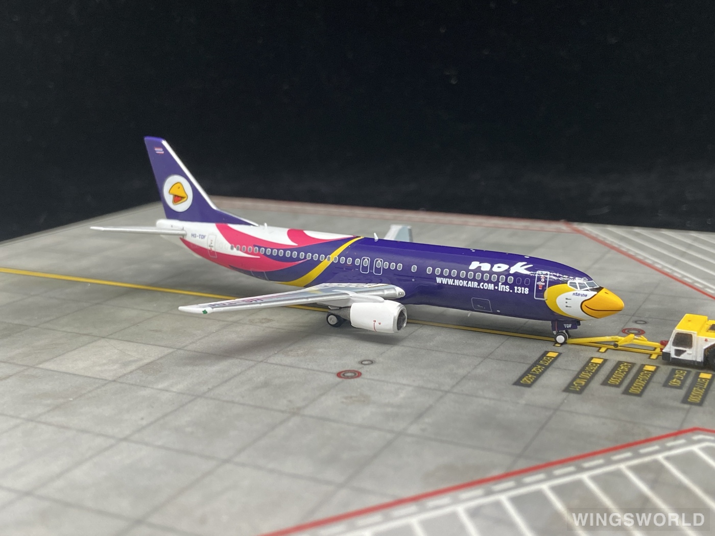 Pandamodel 1:400 M4DD734B Nok Air 皇雀航空 Boeing 737-400 HS-TDF